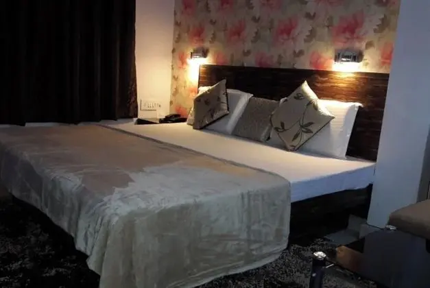 Deluxe Tek Büyük Yataklı Oda, Şehir Manzaralı