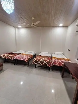 Deluxe Dört Kişilik Oda