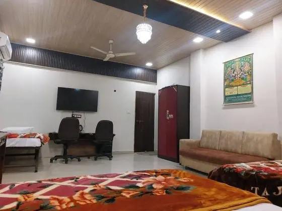 Deluxe Üç Kişilik Oda