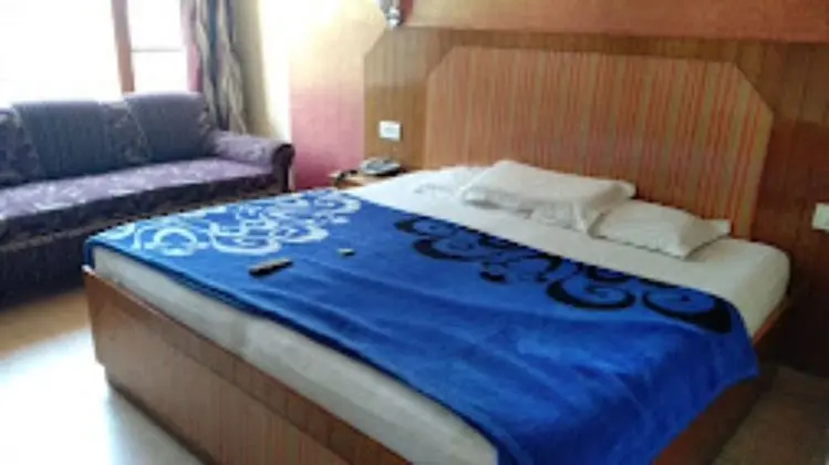 Deluxe Tek Büyük Yataklı Oda, Dağ Manzaralı