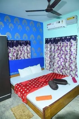 Deluxe Double Bed Room AC