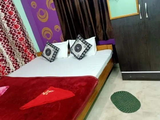 Deluxe Double Bed Room Non Ac
