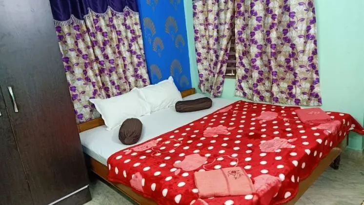 Deluxe Double Bed Room Non Ac