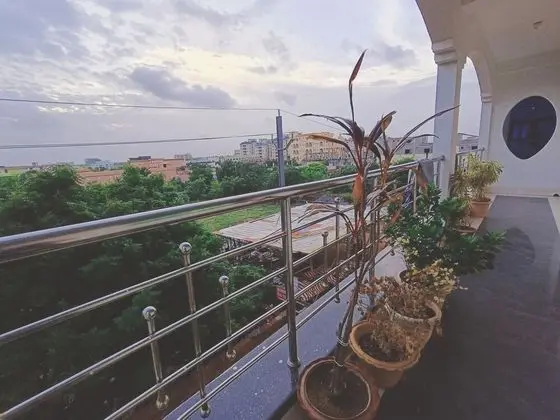 Deluxe Tek Büyük Yataklı Oda, Şehir Manzaralı