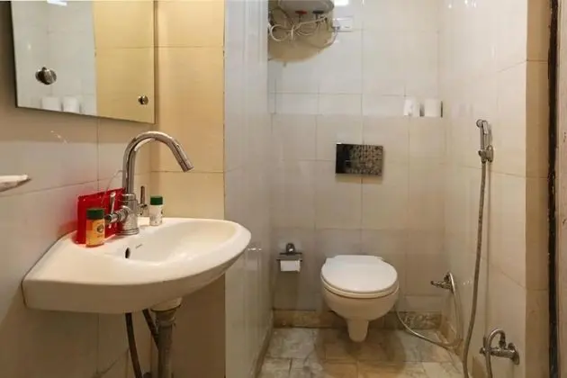 Standard Tek Büyük Yataklı Oda
