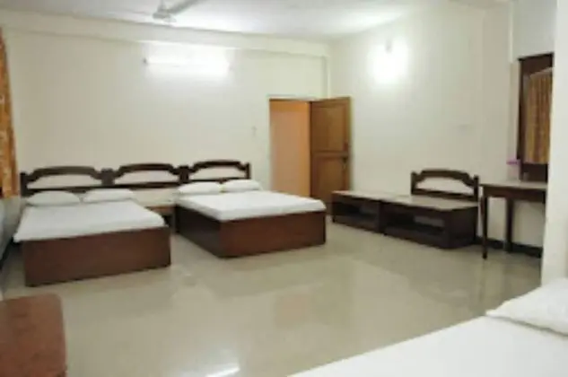Deluxe Üç Kişilik Oda, Şehir Manzaralı