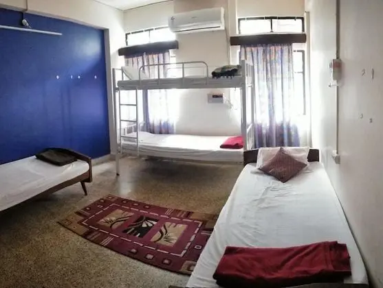 Deluxe Ortak Ranzalı Oda