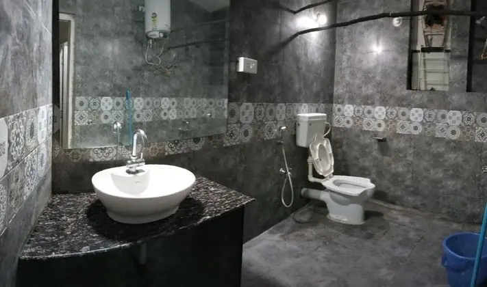 Deluxe Ortak Ranzalı Oda
