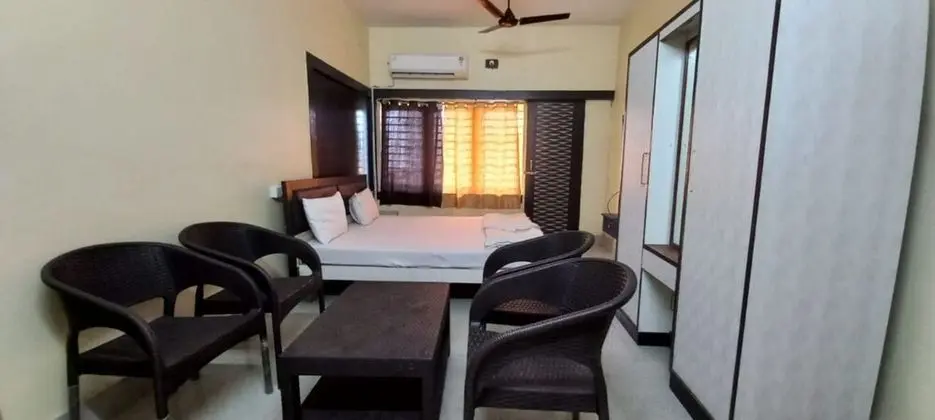 Deluxe Tek Büyük Yataklı Oda, Birden Çok Yatak, Balkon, Şehir Manzaralı