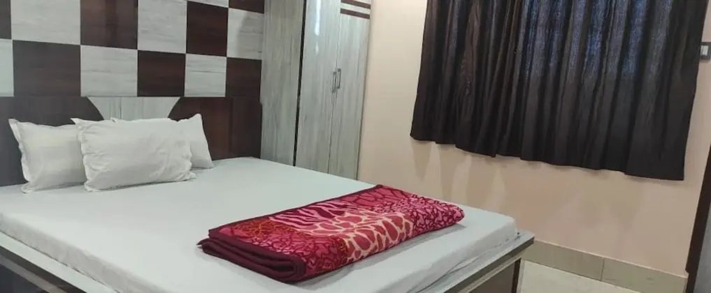 Tek Büyük Yataklı Oda, Balkon