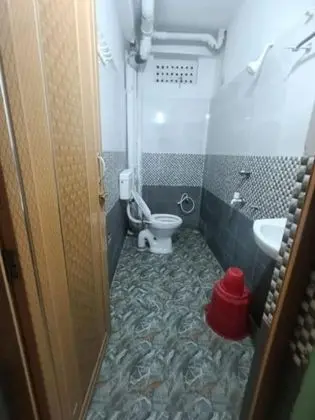 Tek Büyük Yataklı Oda, Balkon, Şehir Manzaralı