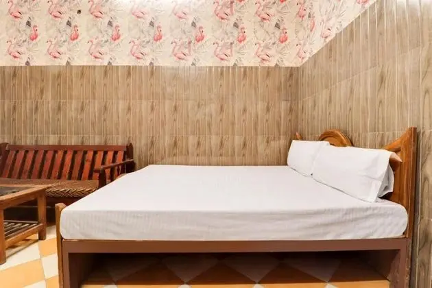 Deluxe Double Bed Room Non Ac