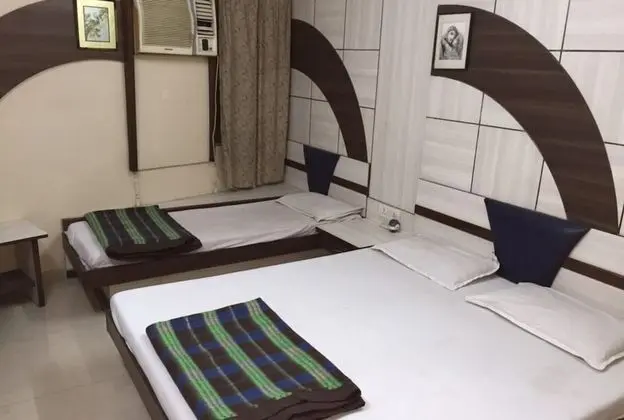Deluxe Tek Büyük Yataklı Oda, Birden Çok Yatak Odası, Sigara İçilmez, Şehir Manzaralı