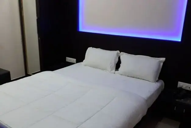 Standard Tek Büyük Yataklı Oda, Şehir Manzaralı