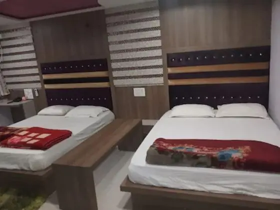 Classic Tek Büyük Yataklı Oda