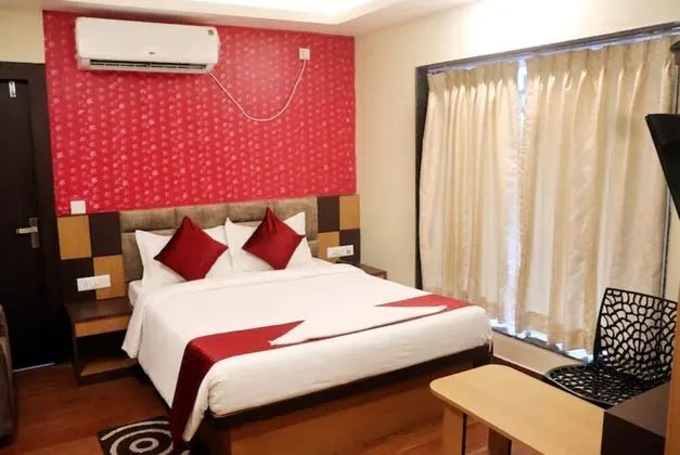 Deluxe Tek Büyük Yataklı Oda, Şehir Manzaralı