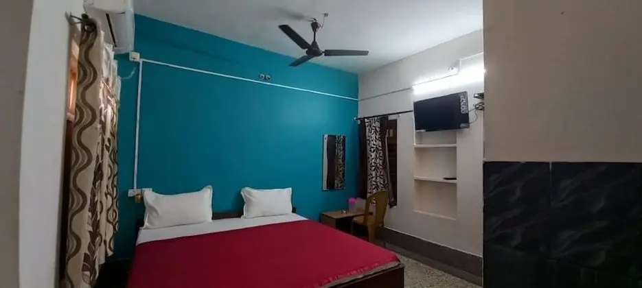 Deluxe Tek Büyük Yataklı Oda, Balkon, Şehir Manzaralı