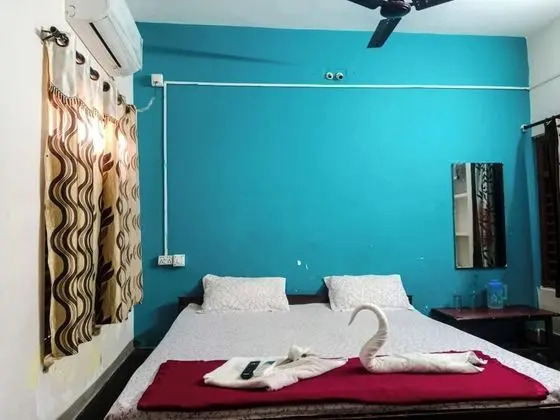 Deluxe Tek Büyük Yataklı Oda, Balkon, Şehir Manzaralı