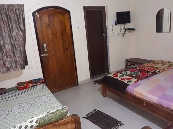 Deluxe Double Bed Room AC
