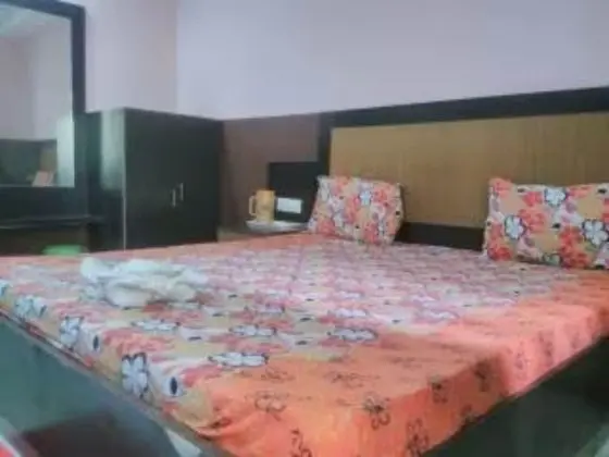 Deluxe Tek Büyük Yataklı Oda, Birden Çok Yatak