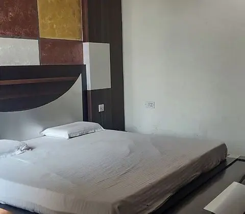 Deluxe Tek Büyük Yataklı Oda, Birden Çok Yatak