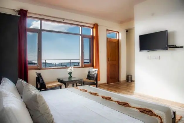 Deluxe Tek Büyük Yataklı Oda, Dağ Manzaralı