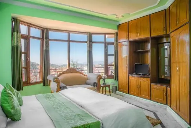 Deluxe Tek Büyük Yataklı Oda, Dağ Manzaralı