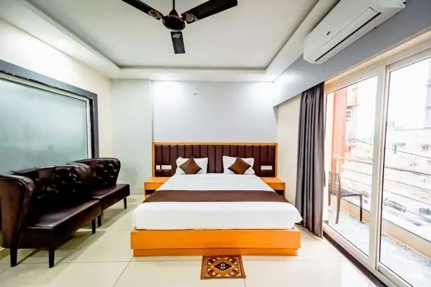 Deluxe Tek Büyük Yataklı Oda, Şehir Manzaralı