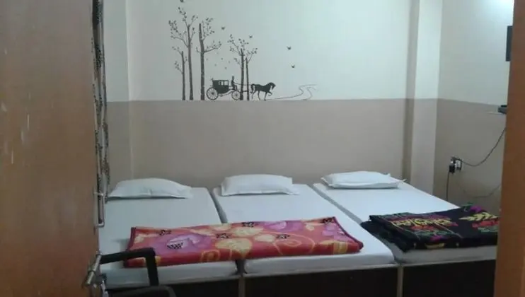 Deluxe Üç Kişilik Oda