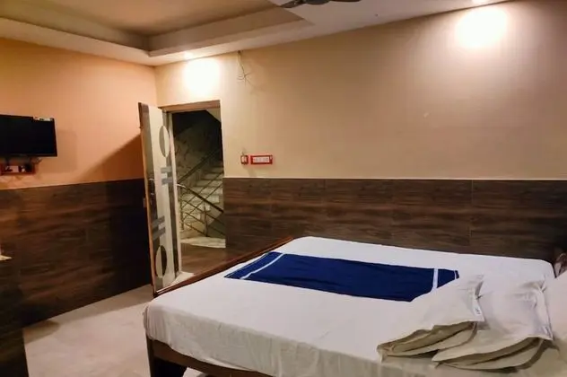 Deluxe Tek Büyük Yataklı Oda, Balkon, Şehir Manzaralı