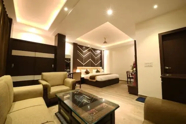 Deluxe Tek Büyük Yataklı Oda, Şehir Manzaralı