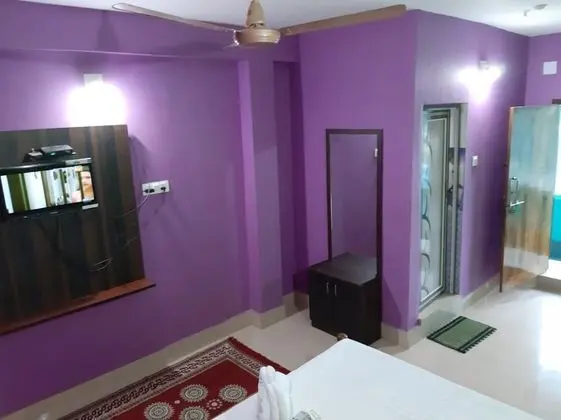 Deluxe Double Bed Room AC