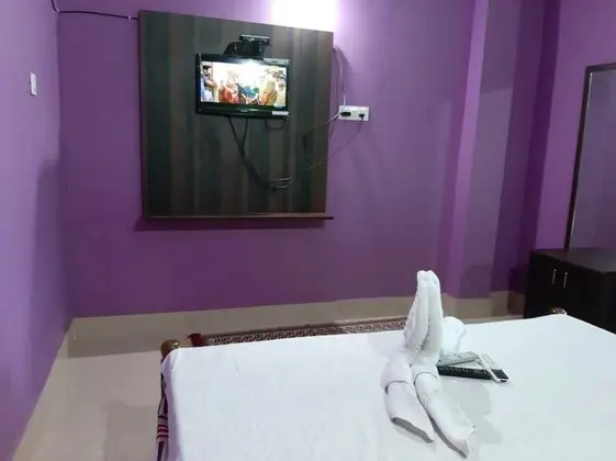 Deluxe Double Bed Room Non Ac