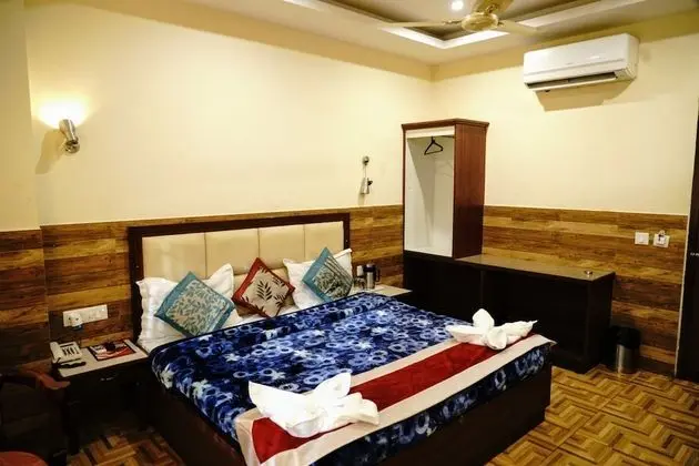 Deluxe Tek Büyük Yataklı Oda, Şehir Manzaralı