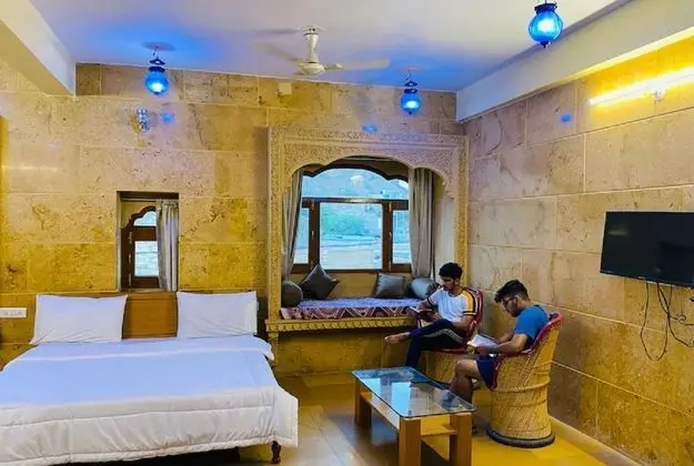 Deluxe Tek Büyük Yataklı Oda, Şehir Manzaralı