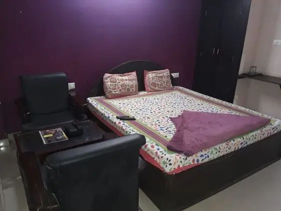 Deluxe Double Bed Room AC