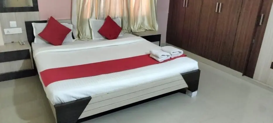 Deluxe Tek Büyük Yataklı Oda, Birden Çok Yatak, Şehir Manzaralı