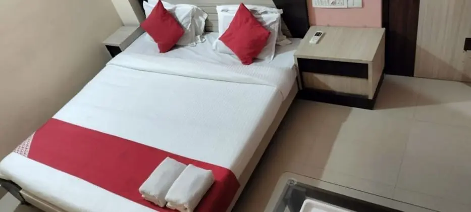 Deluxe Tek Büyük Yataklı Oda, Birden Çok Yatak, Şehir Manzaralı