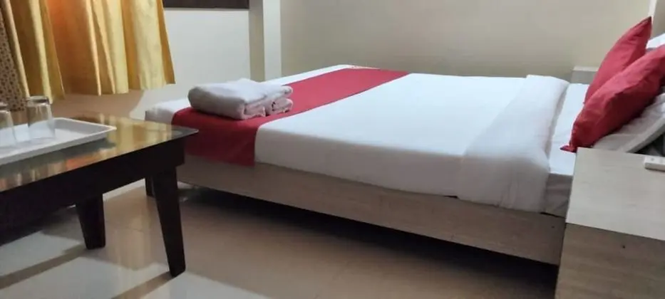 Deluxe Tek Büyük Yataklı Oda, Şehir Manzaralı