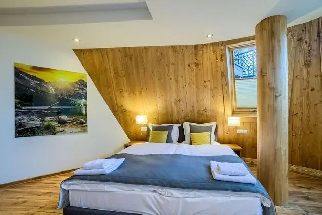 Classic Tek Büyük Yataklı Oda