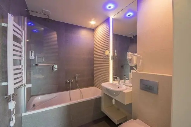 Apart Daire, Bahçe Manzaralı