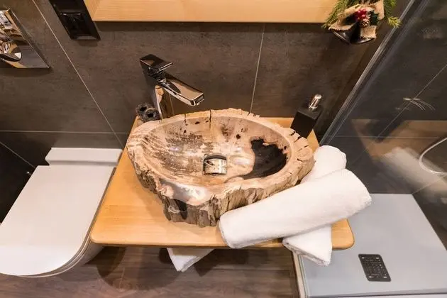 Dağ Evi, Şehir Manzaralı