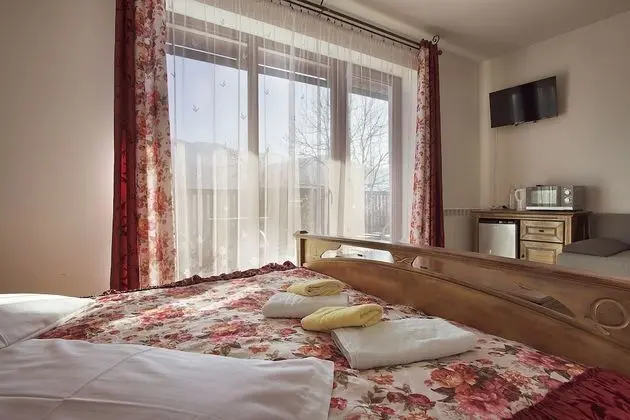 Premium Tek Büyük Yataklı Oda