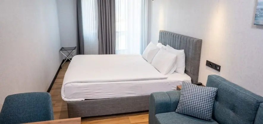 Standard Cift Kişilik Yataklı Oda