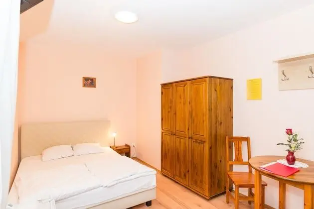 Basic Oda, 1 Büyük (Queen) Boy Yatak, Sigara İçilmez