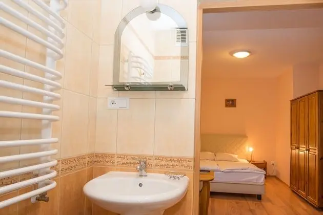 Basic Oda, 1 Büyük (Queen) Boy Yatak, Sigara İçilmez