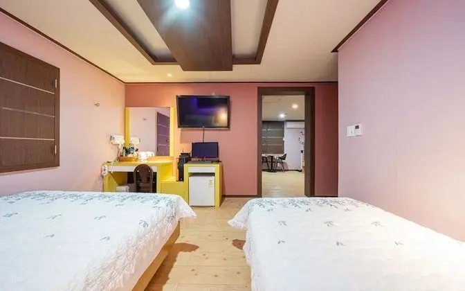Oda (Special room family (two rooms Netfli)