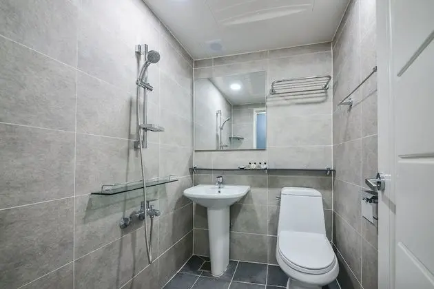 Traditional Oda, Dağ Manzaralı