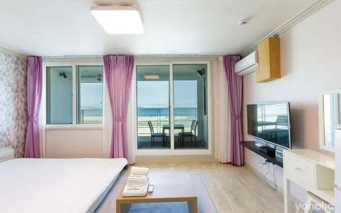 Oda (Room 202 (Whirlpool Spa))