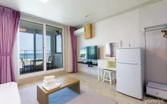 Oda (Room 202 (Whirlpool Spa))
